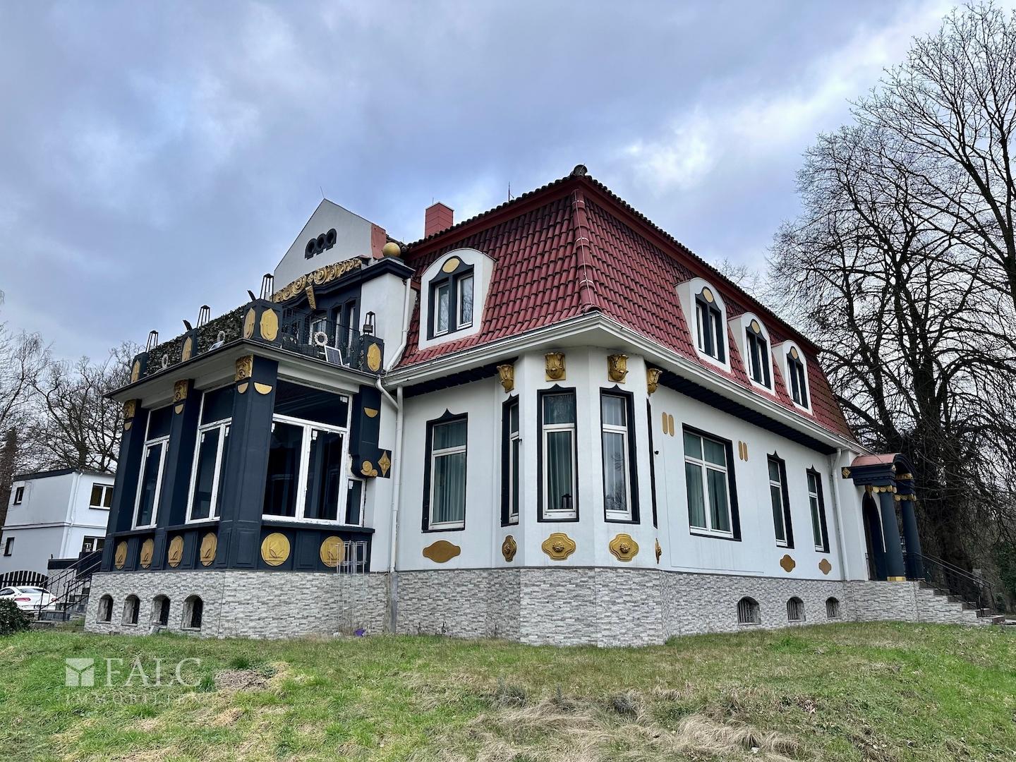 Villa Außen 
