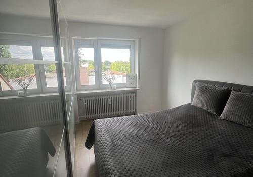 Schlafzimmer Eltern