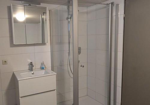 Bad Dusche