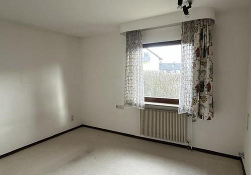 Zimmer groß Ost