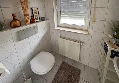 Gäste-WC EG