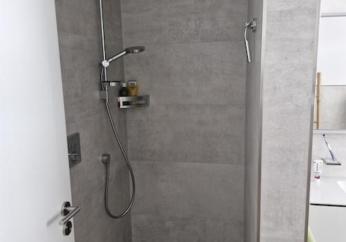 Dusche