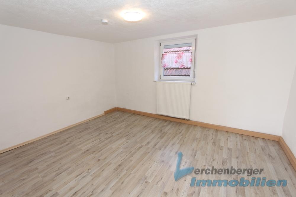 Schlafzimmer DG