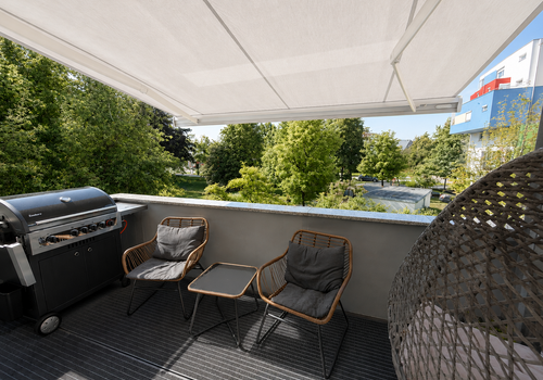 Sonniger Balkon