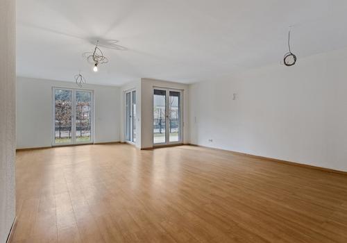 Wohnzimmer mit Küche