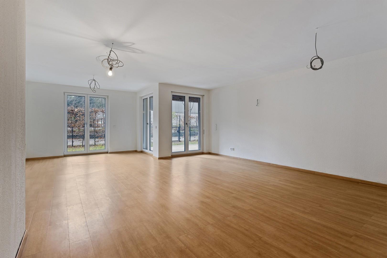 Wohnzimmer mit Küche