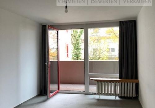 Wohnzimmer jetzt mit Laminatboden