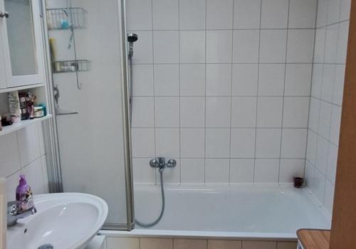OG rechts - Bad