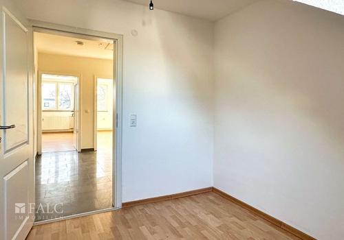 Arbeitszimmer Richtung Flur