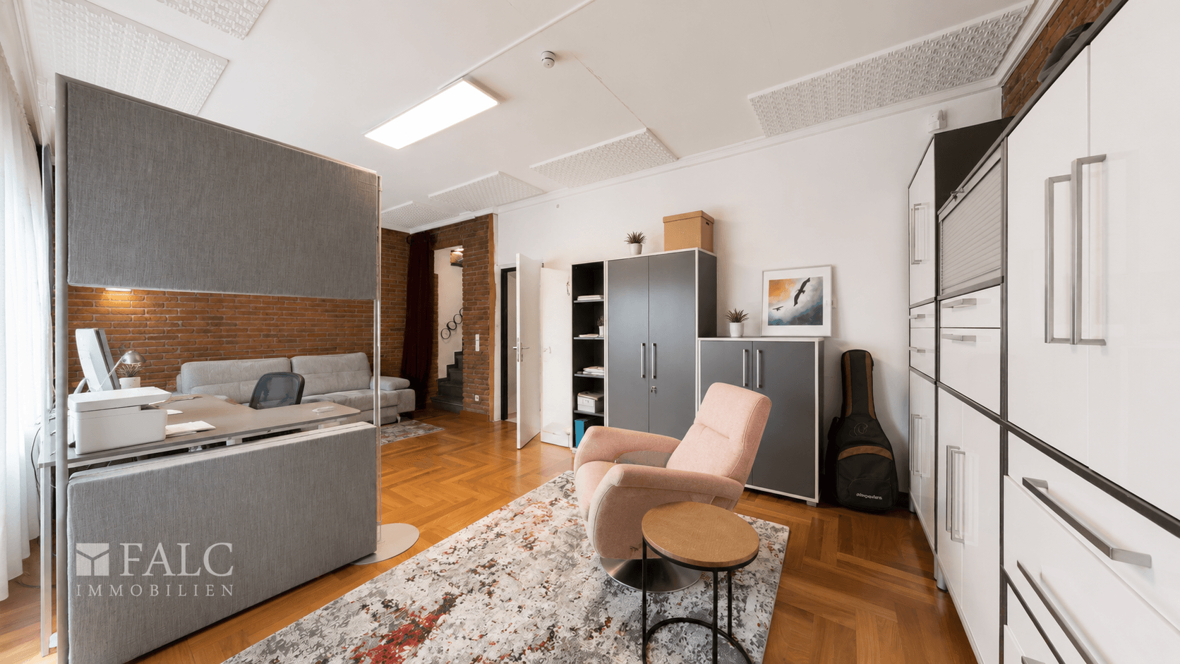 Büro UG 