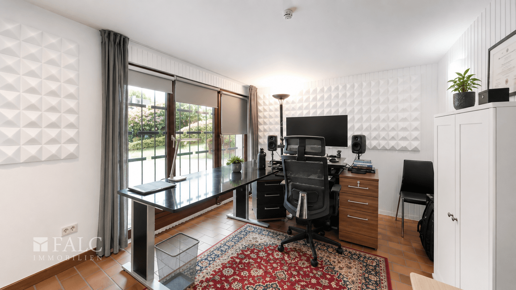 Büro UG 