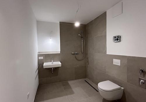 Bad mit Dusche