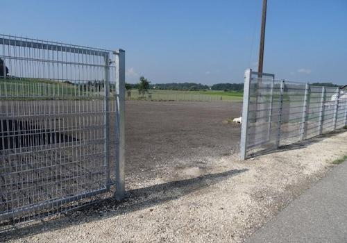 Stabmattenzaun Toranlage