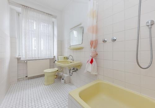 Obergeschoss: Badezimmer