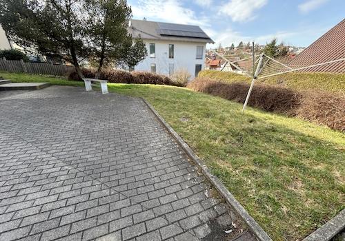 12_Vorplatz