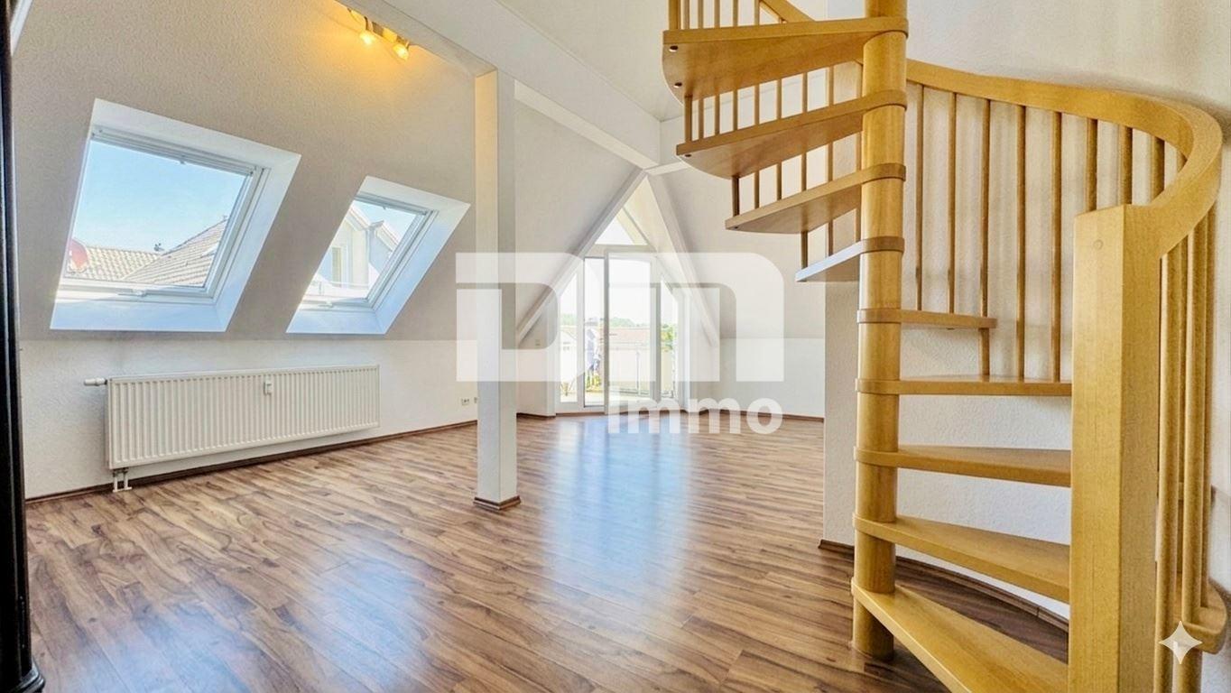 Ebene 1 Wohn / Esszimmer / Zugang Balkon