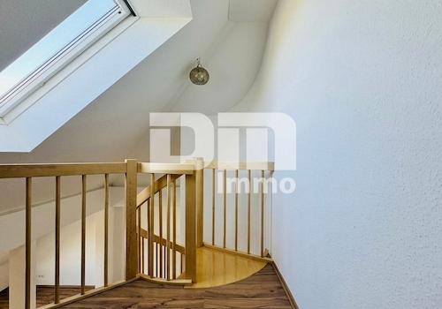 Ebene 2 Empore / Treppenaufgang