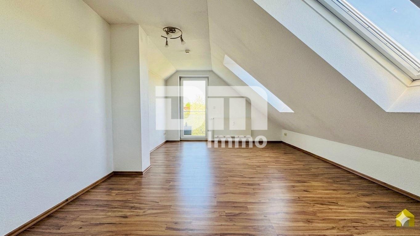 Ebene 2 Dachstudio / Zugang Balkon 2