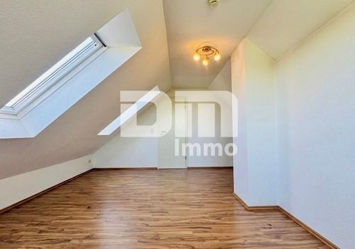 Ebene 2 Dachstudio / Zugang Balkon 2