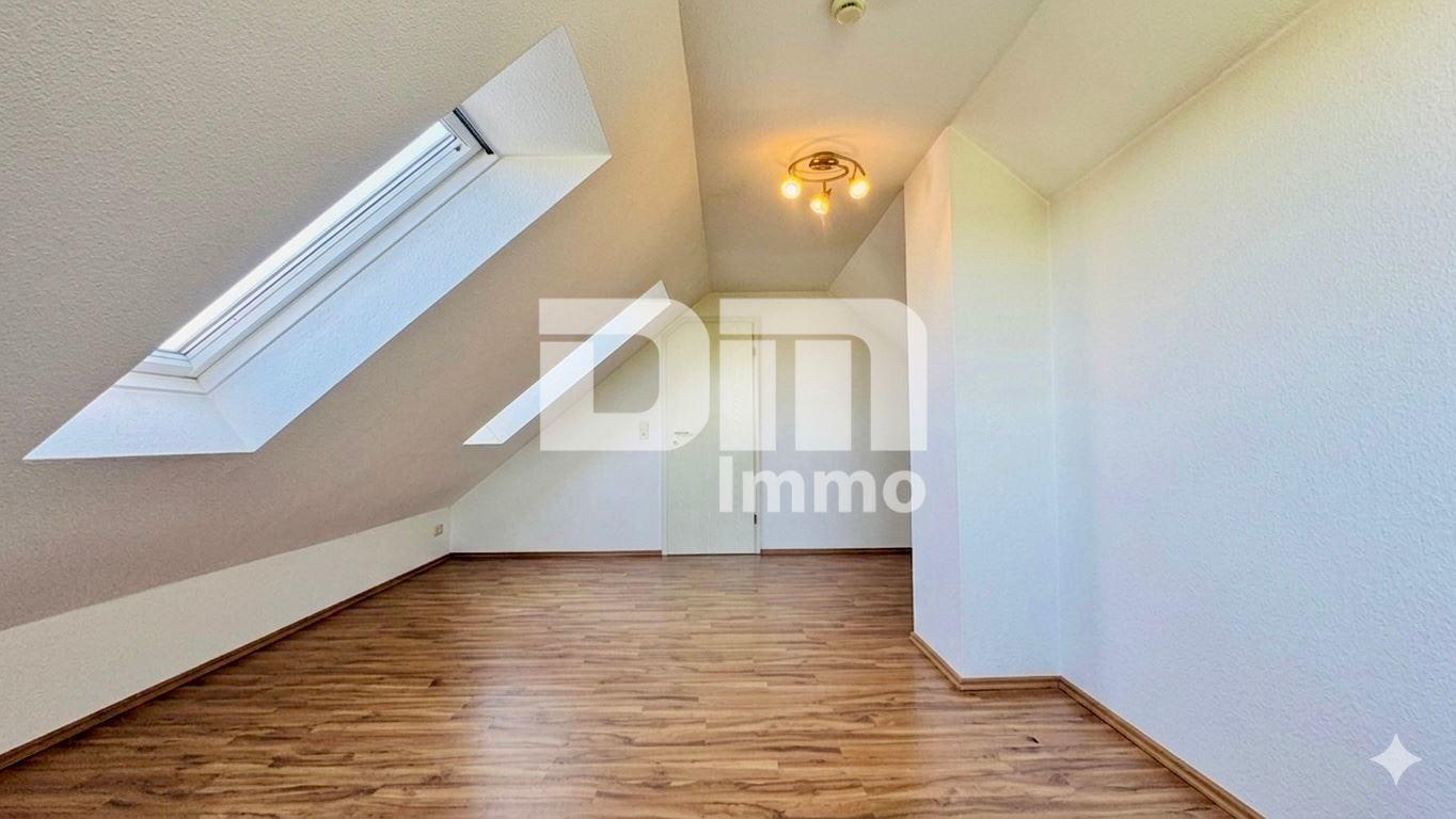 Ebene 2 Dachstudio / Zugang Balkon 2