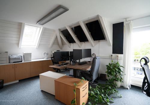 Büro 1