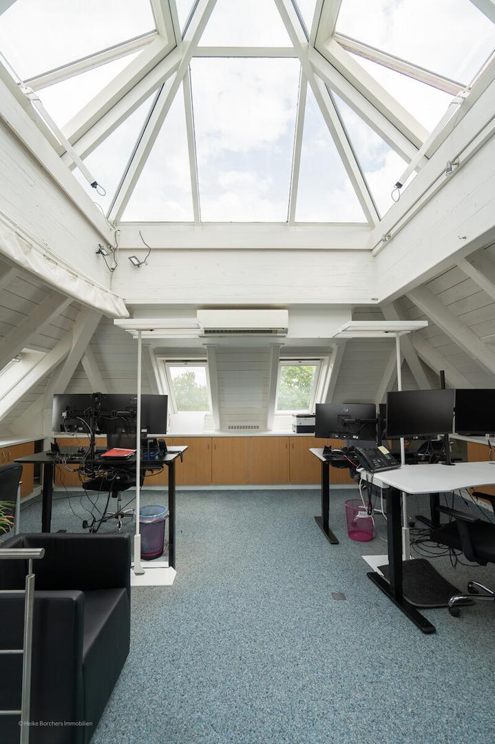 Büro 2