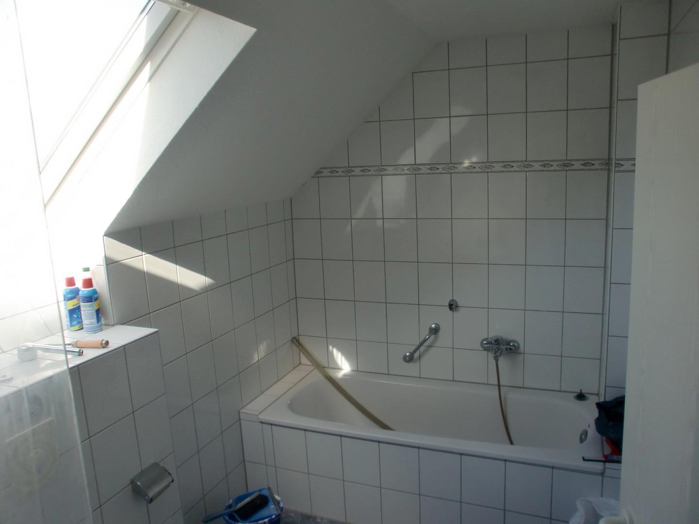 Bad mit Badewanne