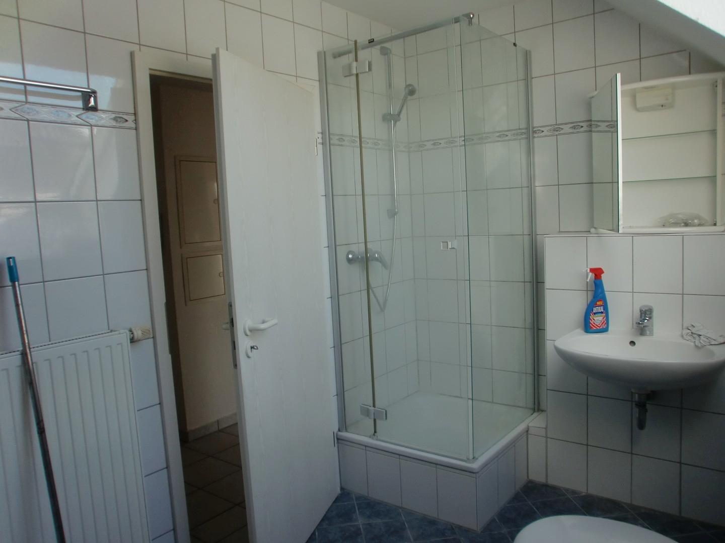 Bild mit Dusche