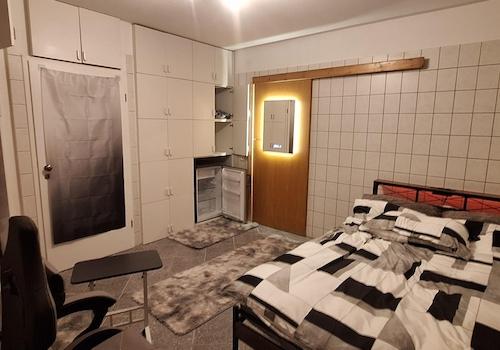 1. Zimmer