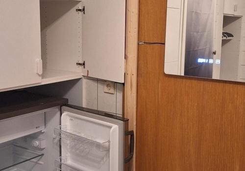 1. Zimmer Kühlschrank Spiegel