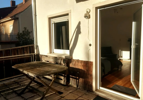 riesige Süd-Terrasse