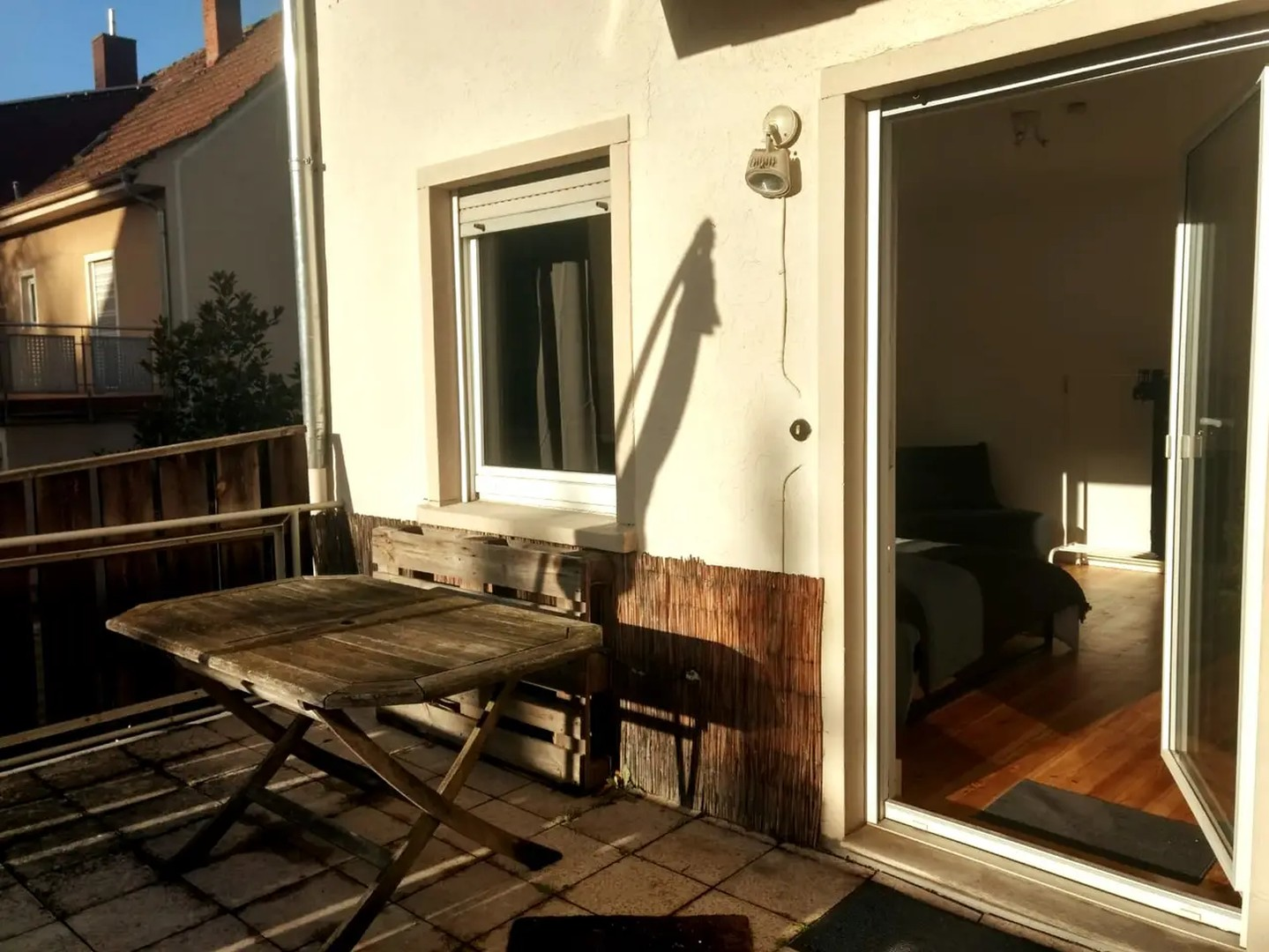riesige Süd-Terrasse