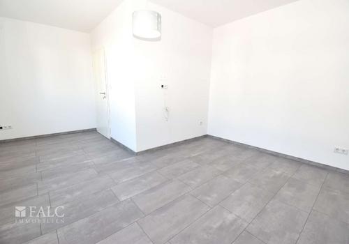 Kind / Büro EG