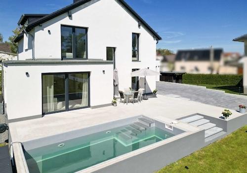 Salzwasserpool