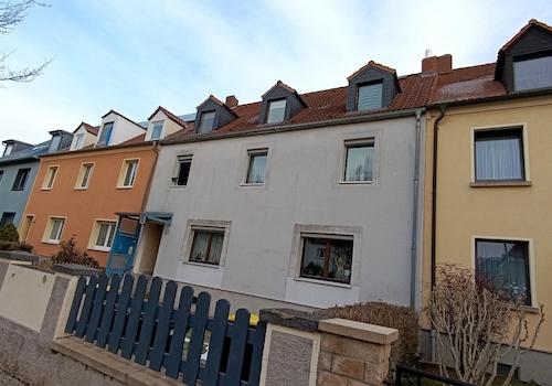 Straßenansicht