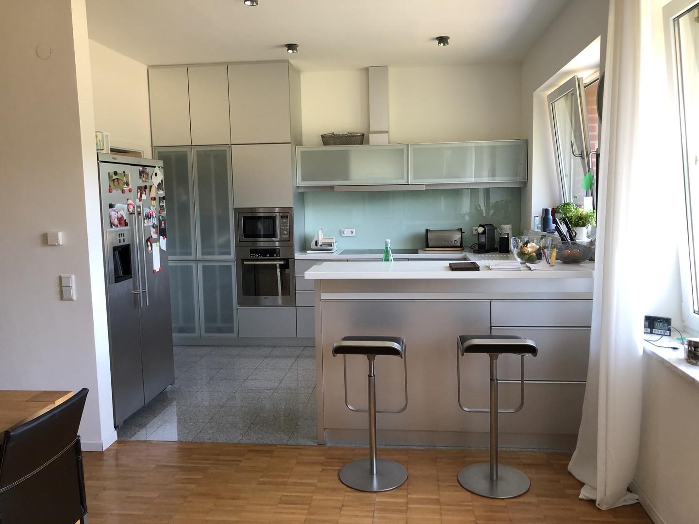 Küche vom Wohnzimmer, Tresen