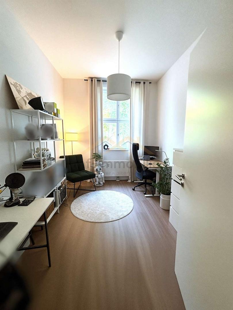 Arbeitszimmer