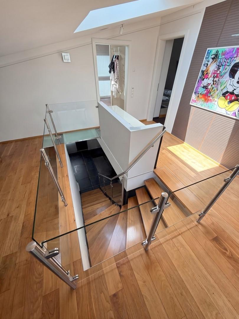 Treppe Nussbaumholz
