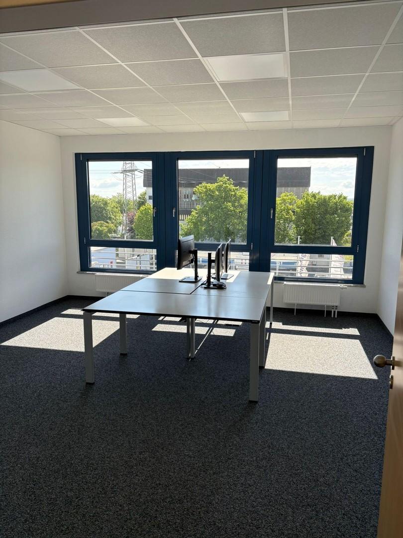 Büro 1