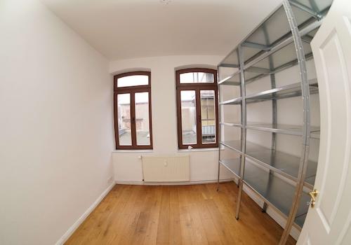 Büro 6