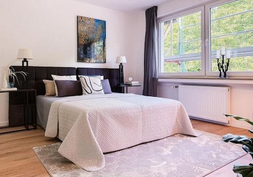 Schlafzimmer 2