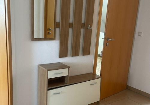 Flur mit Garderobe