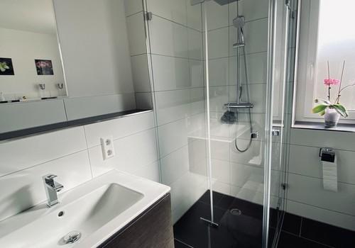 Badezimmer 2