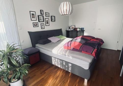 Schlafzimmer 1