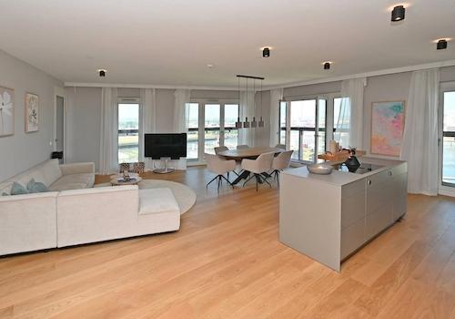 Wohn und Esszimmer