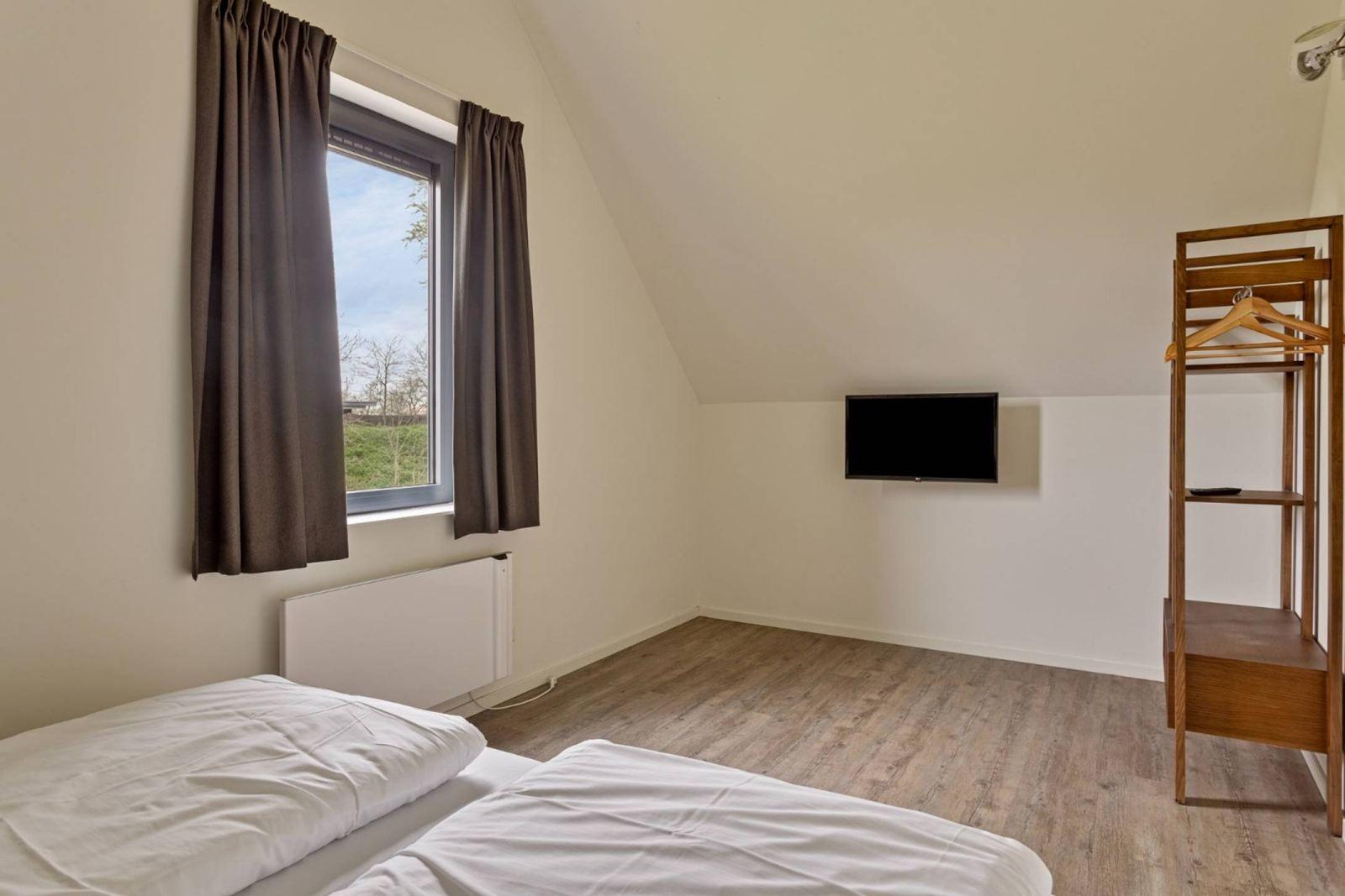 luxus-wellness-ferienhaus-wolphaartsdijk-private-sauna-recreatieadviseurs-vakantiehuistekoop-nl.jpg016