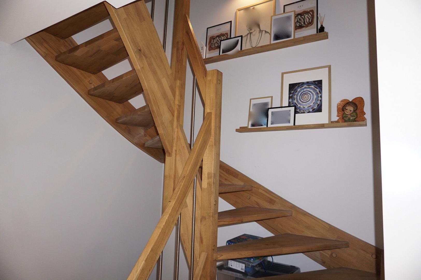 Treppe zum DG