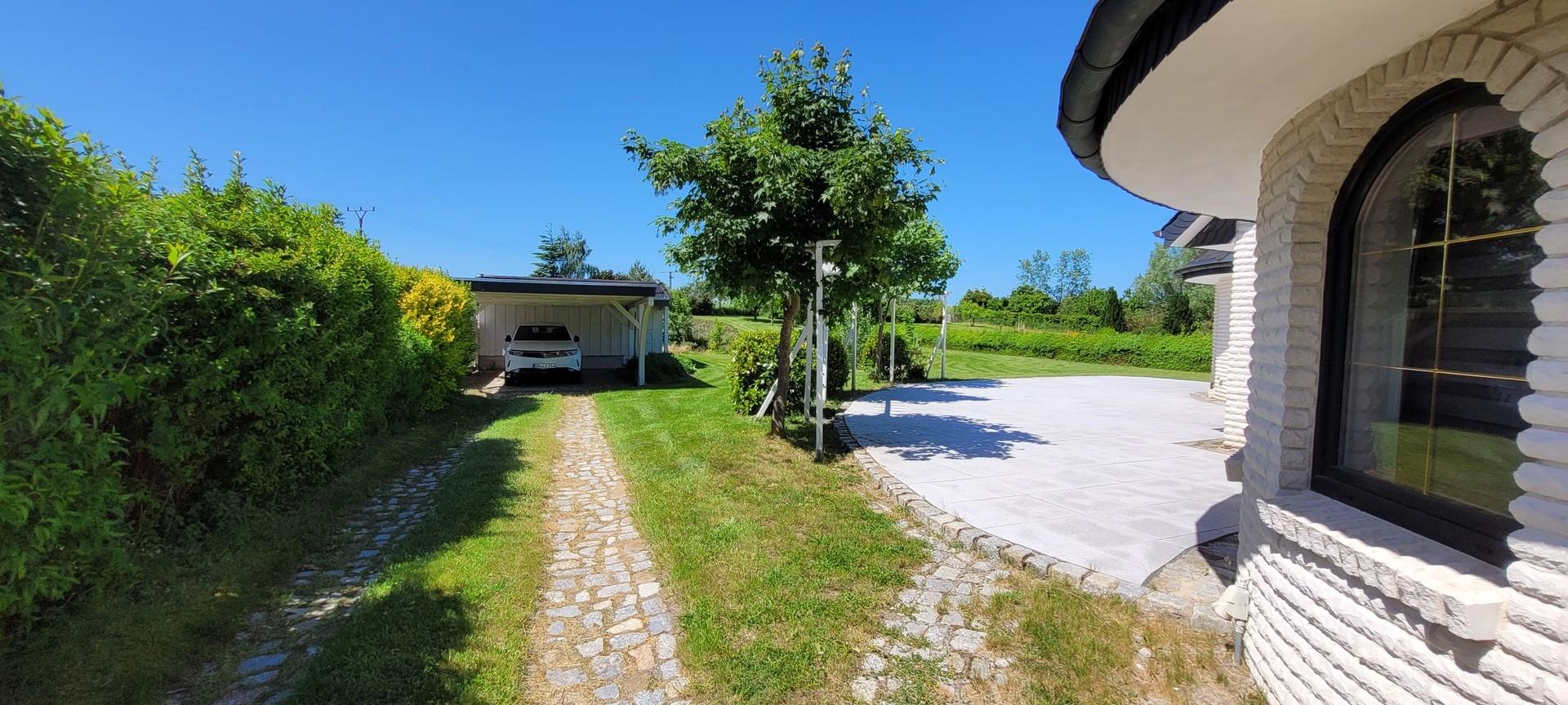 Carport