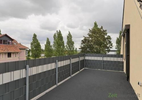 Dachbalkon bei Regenwetter
