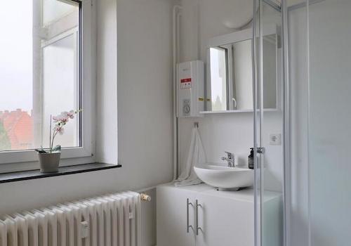 Bad mit Dusche